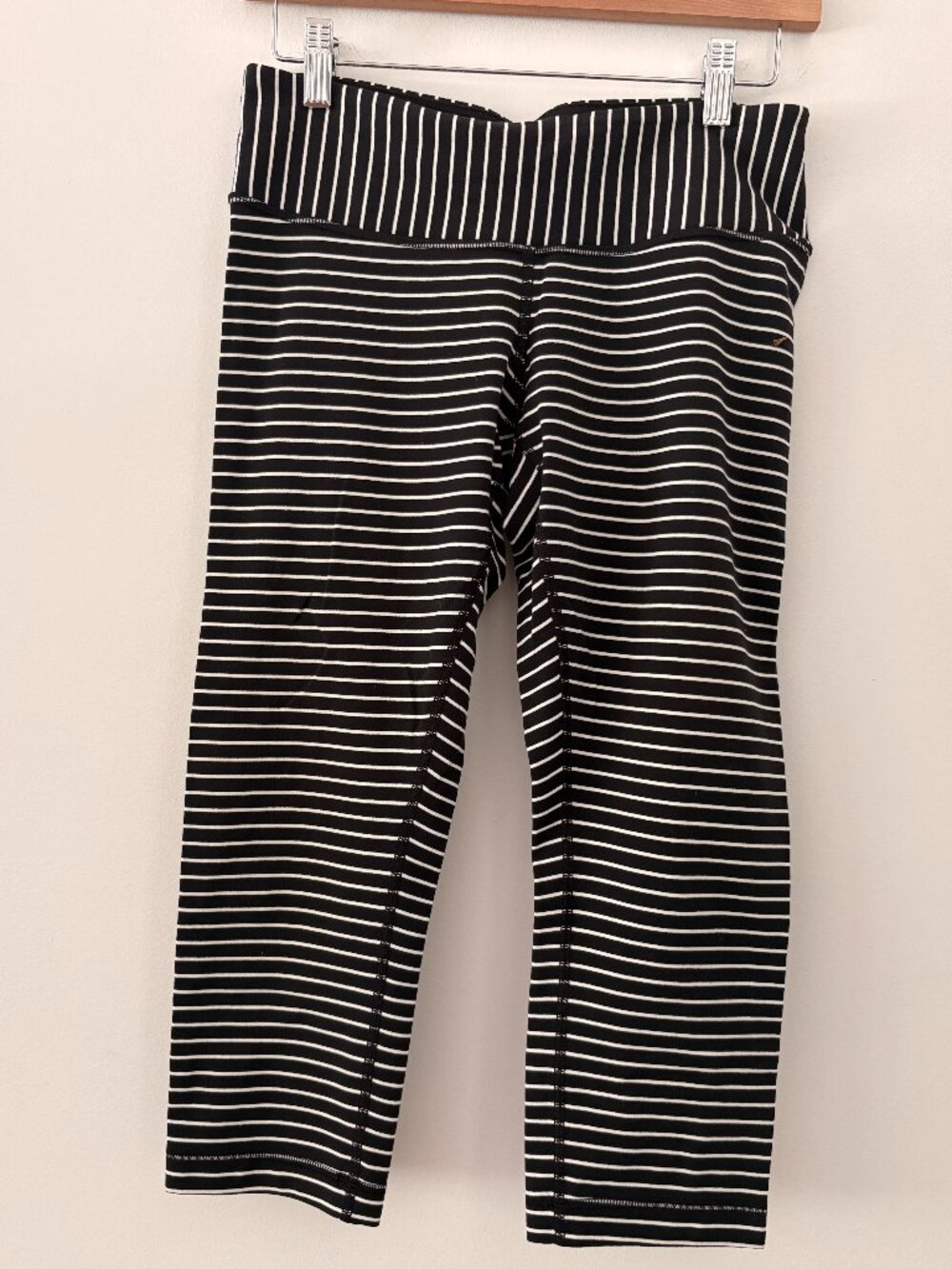 Lululemon Wunder Under Crop Parallel Black and White Stripe
